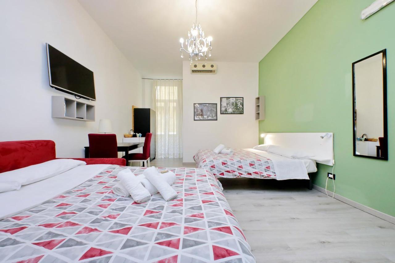 Lucky Holiday Rooms — Photos 2